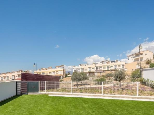 Modern apartments and villas in Balcon de Finestrat with stunning views near Benidorm.